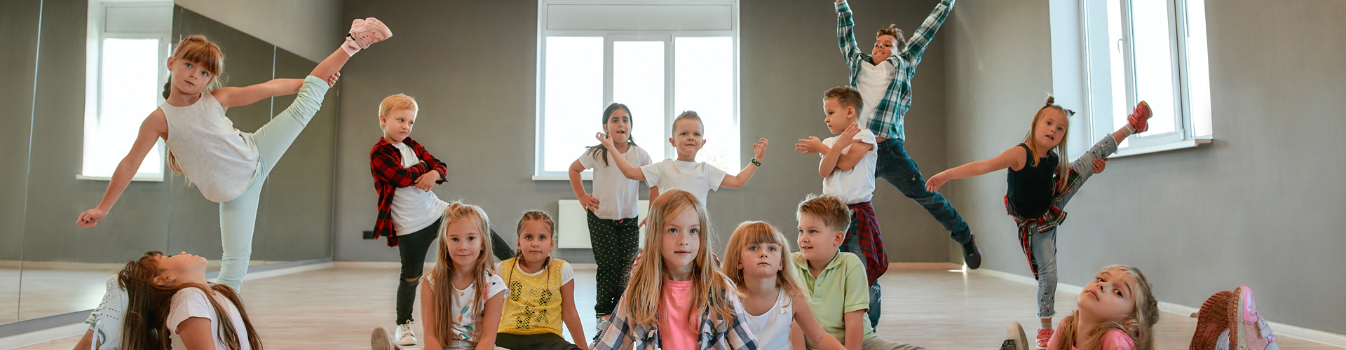 2286 - Tous en scène - Danse modern jazz